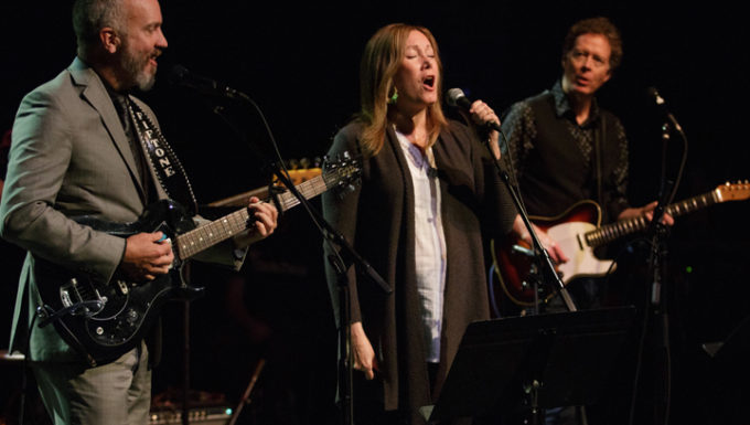 Home JJ Helen Nick 680x385