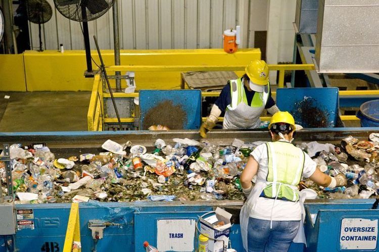 Municipal recycling facilities Credit USEPA 14410405277