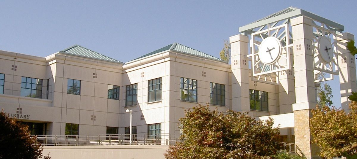 1280px SSU Schultz Library 4630 1