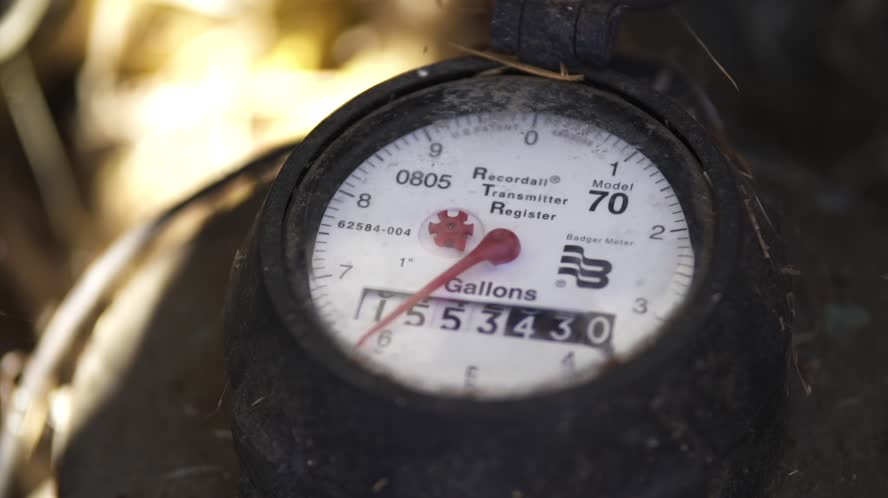 Water Conservation PSA: "Save Water Outdoors"